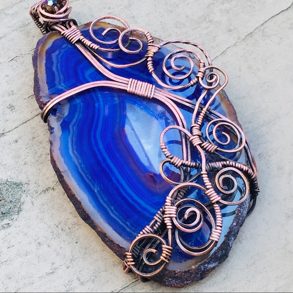 Druzy purple agate geode wirewrap pendant necklace - Picture 6 of 8